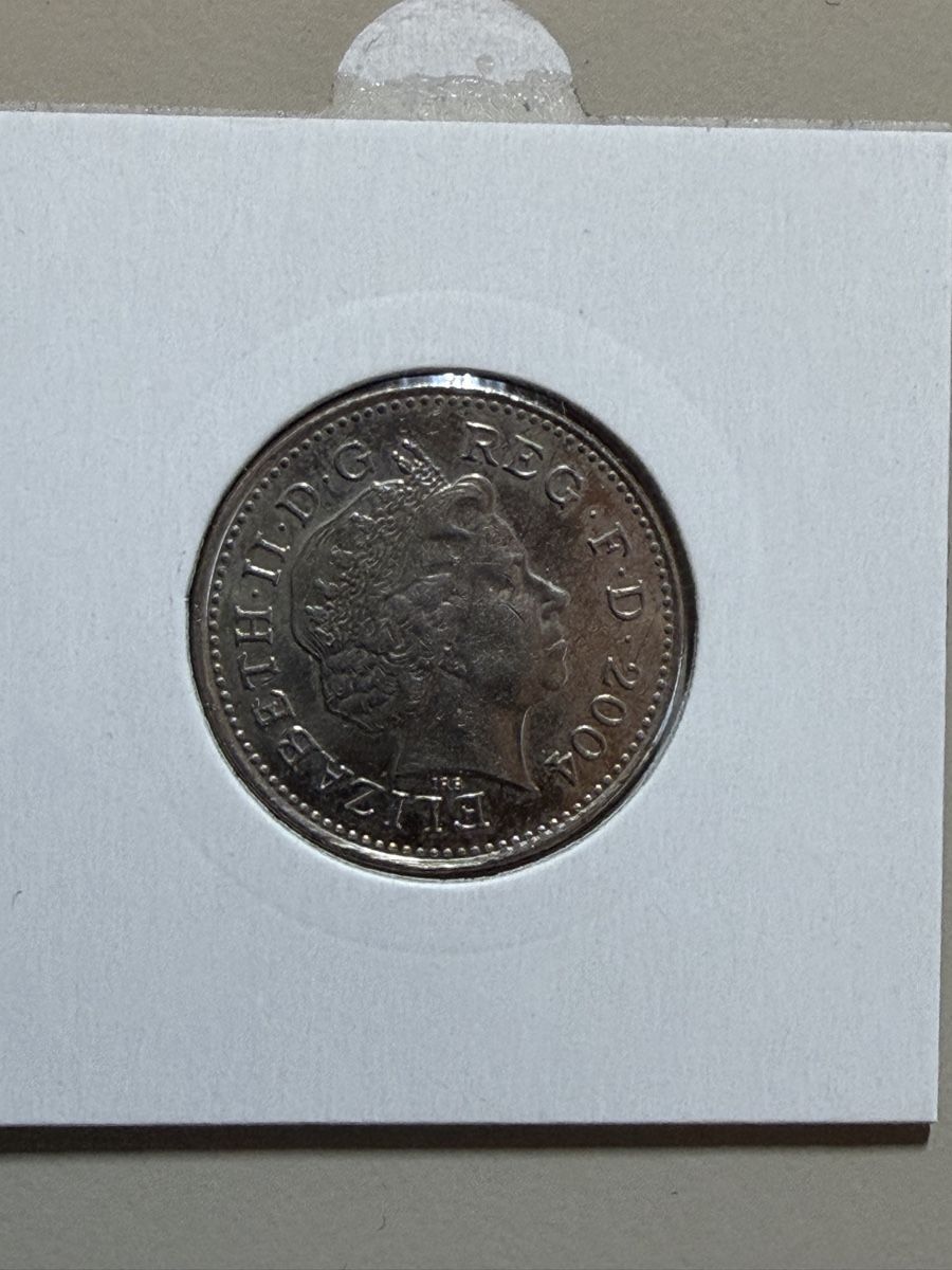 Toutes les monnaies: GB - 10 pence - 2004 – D'occasion à Payerne par Mike1682 1