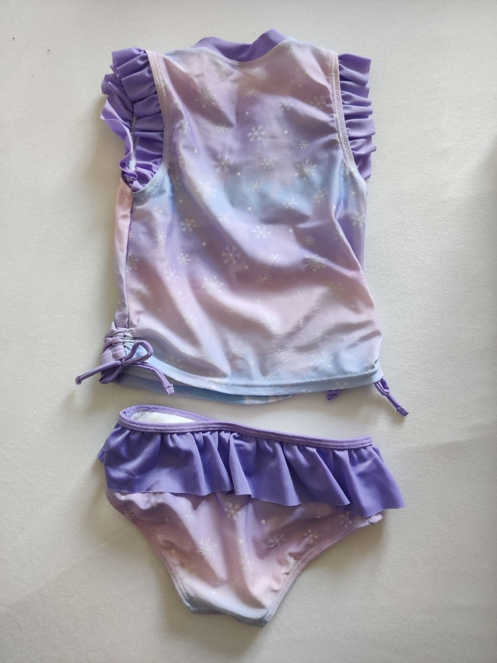 Disney Badekleider & Bikinis: Frozen Badekleidung mit UV Schutz – Gebraucht aus Wettingen von san_8h58 1