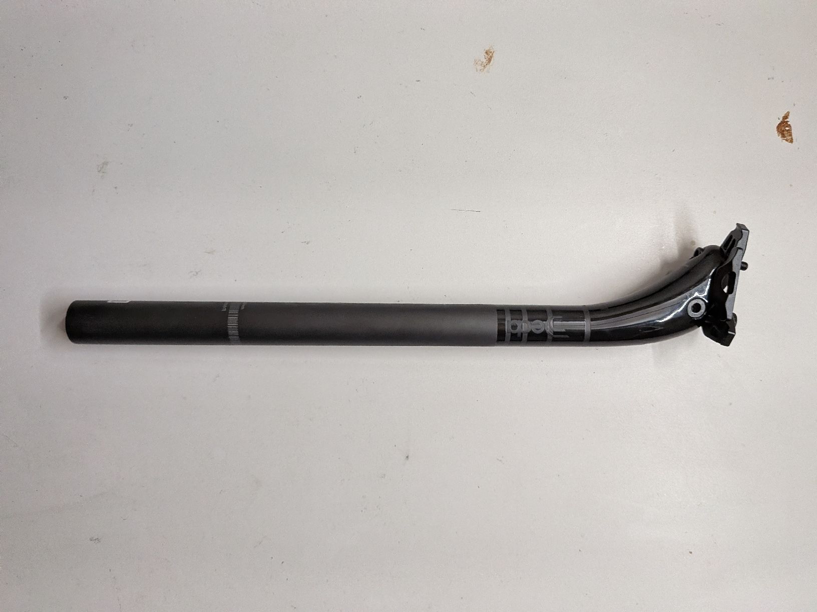 Pièces détachées: Deda Superleggera Sattelstütze  – D'occasion à Zürich par grandmaster999