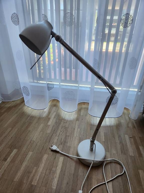 Lampen: Arbeits- und Leseleuchte LED – Gebraucht aus Oberwil BL von Schoggar 1
