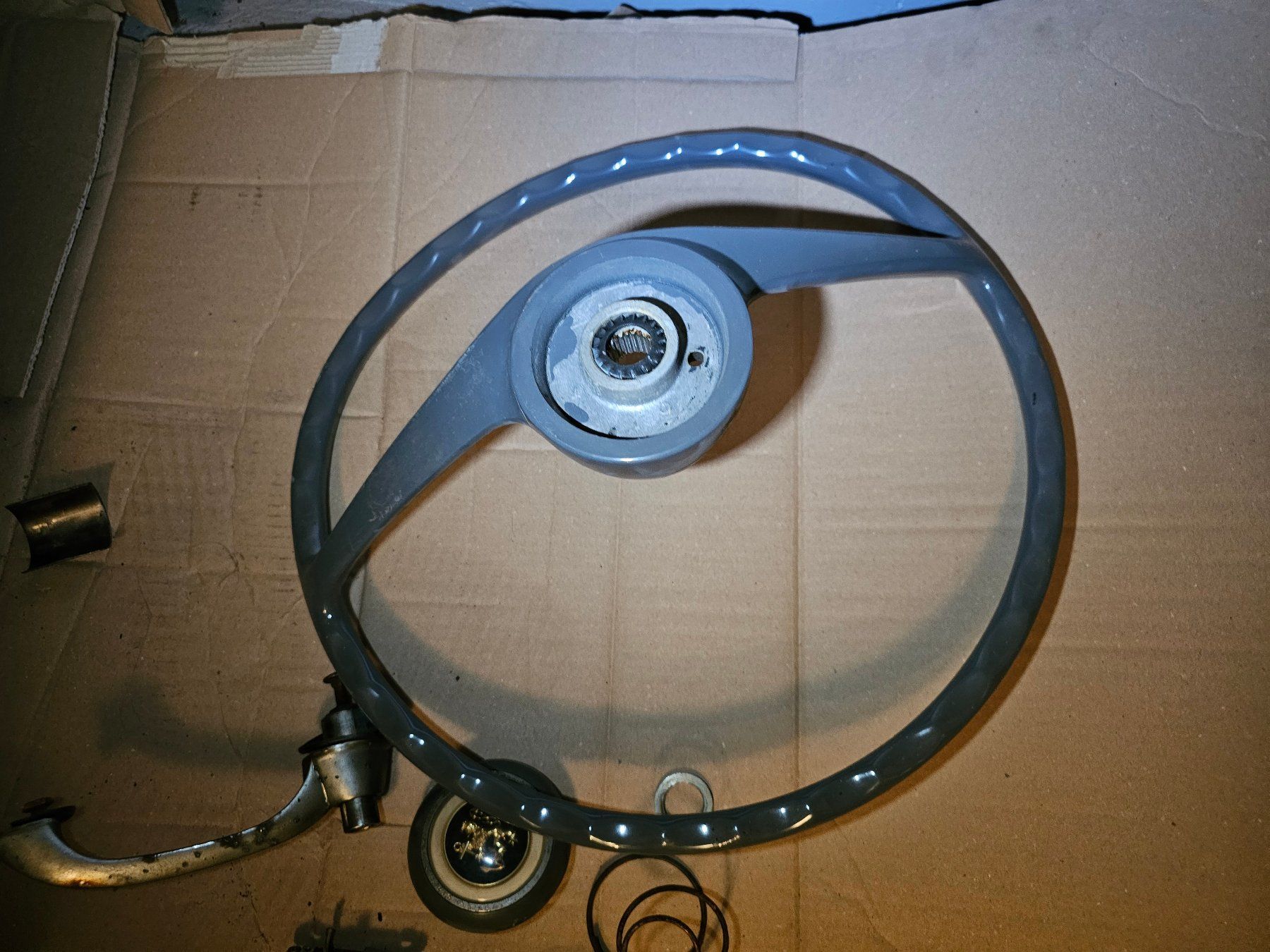DKW Tutti pezzi di ricambio auto: DKW F11 junior Lenkrad – Usato da Rottenschwil venduto da epaveart 4