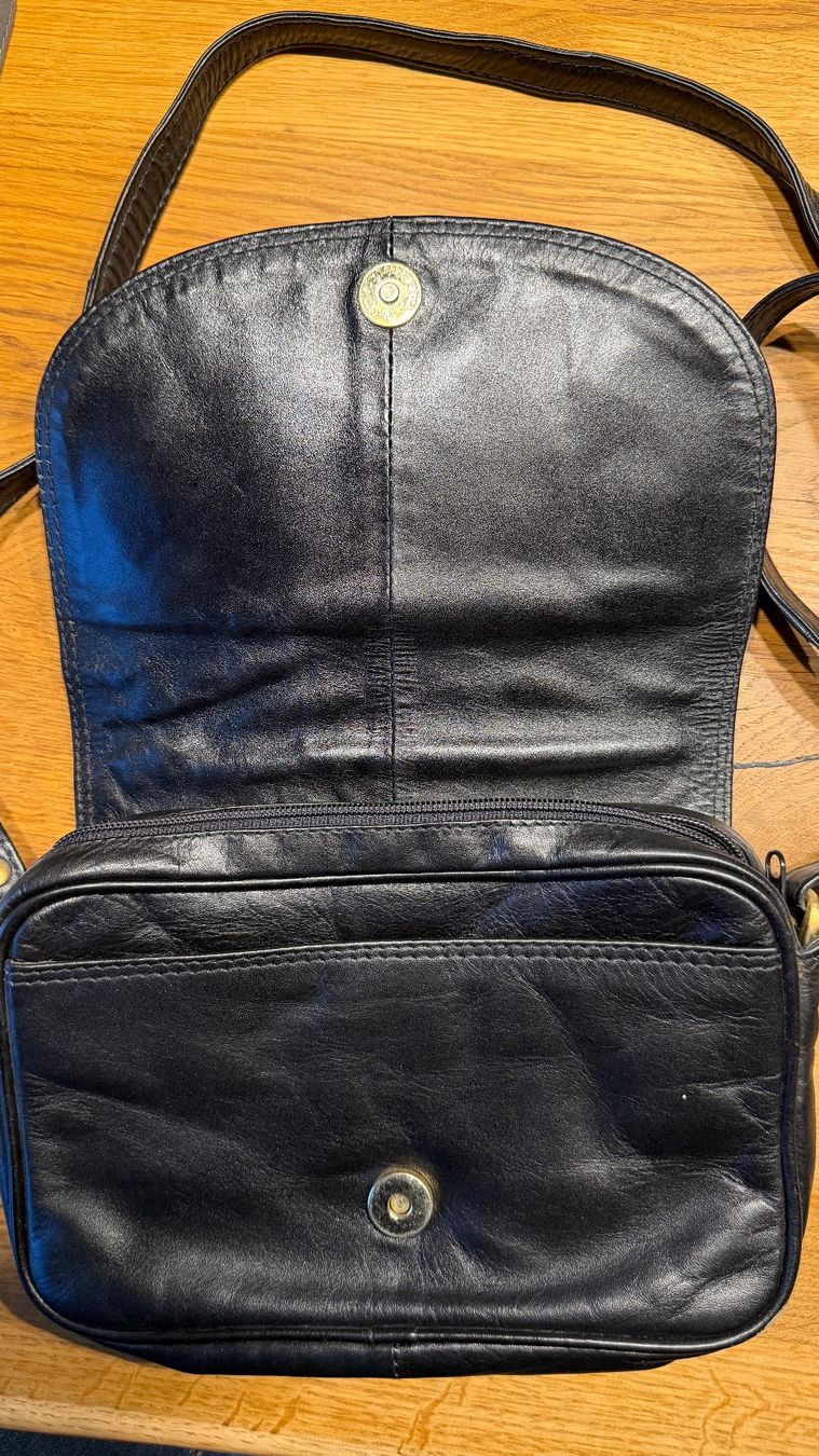 Borse da donna: Kleine Ledertasche – Usato da Schaffhausen venduto da Bootes 2