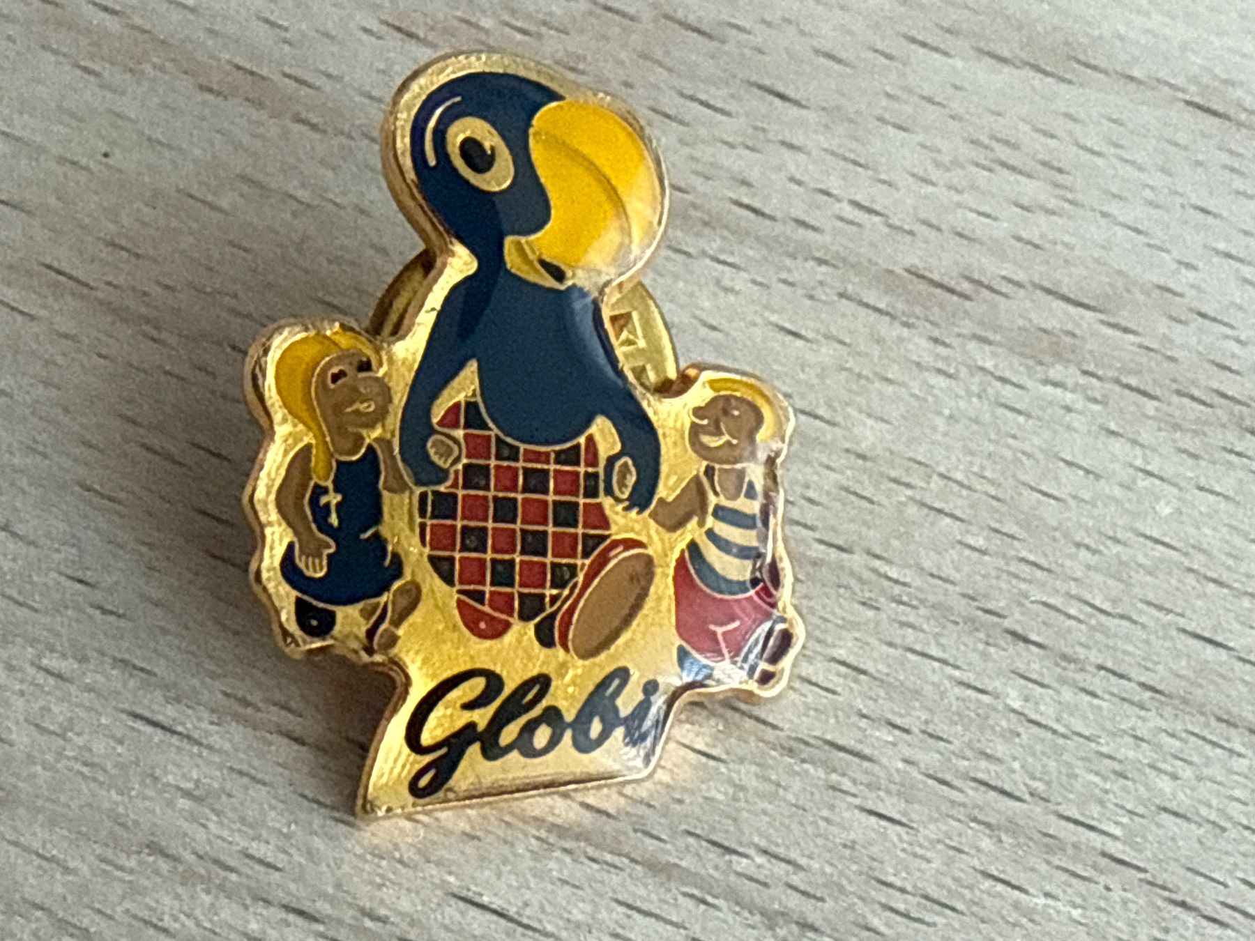 Plaketten & Abzeichen: Pin Globi – Gebraucht aus Glattbrugg von Schweigmatt