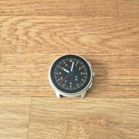 Suunto Run Sportuhr mit Textilarmband und Displayschutz