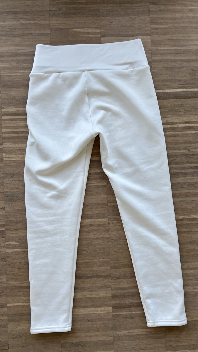 Leggings: White Fleece-lined Leggings. Size M – Usato da Dübendorf venduto da kat_yx9r 1