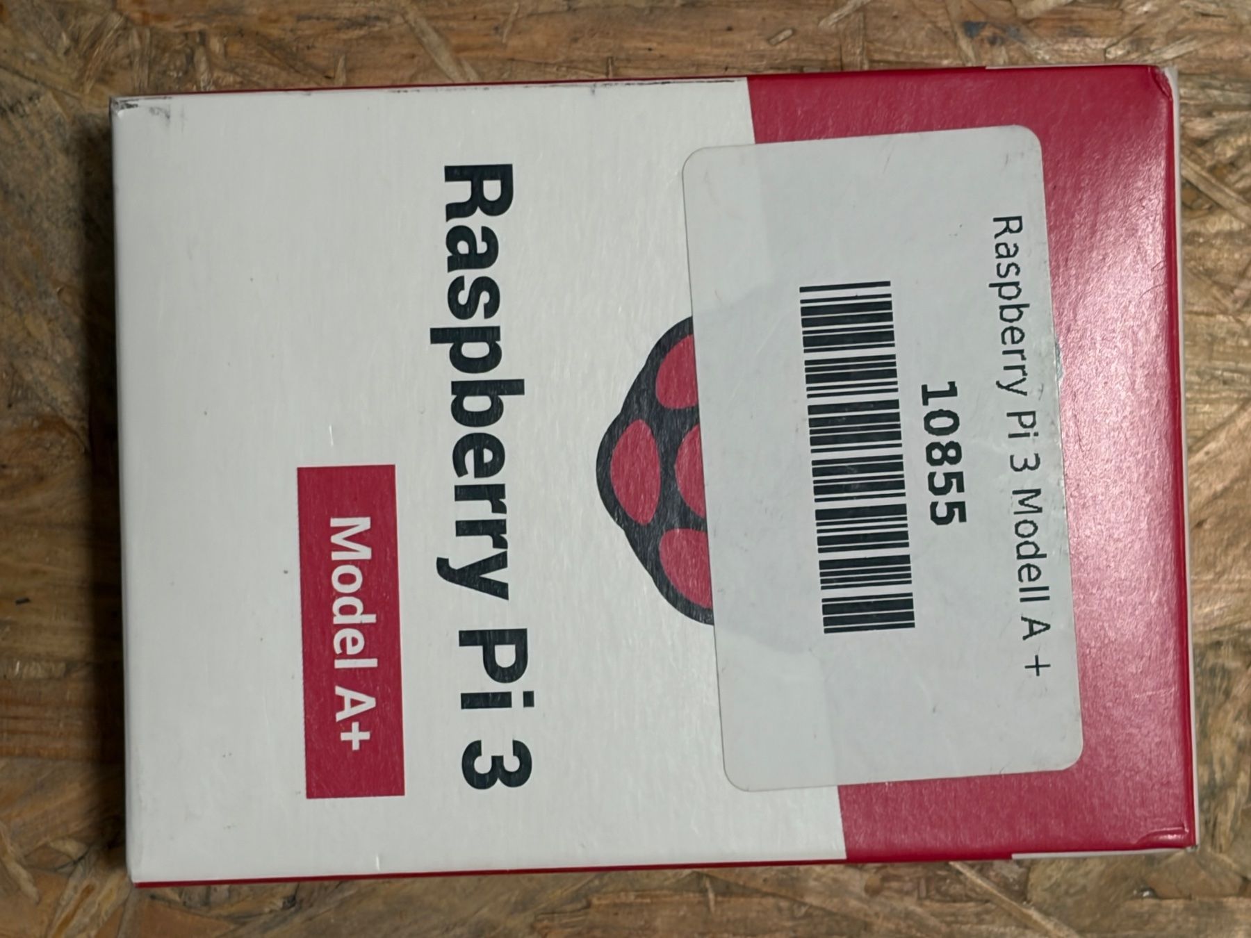 Elektronikbauteile: Raspberry Pi 3 – Neu und originalverpackt aus Villars-sur-Glane von apetit