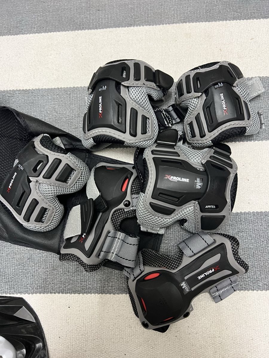 Inline-Skating & Rollschuhe: Rollschuh mit Schutzausrüstung. – Gebraucht aus Zürich von Luxury_4t2r 5
