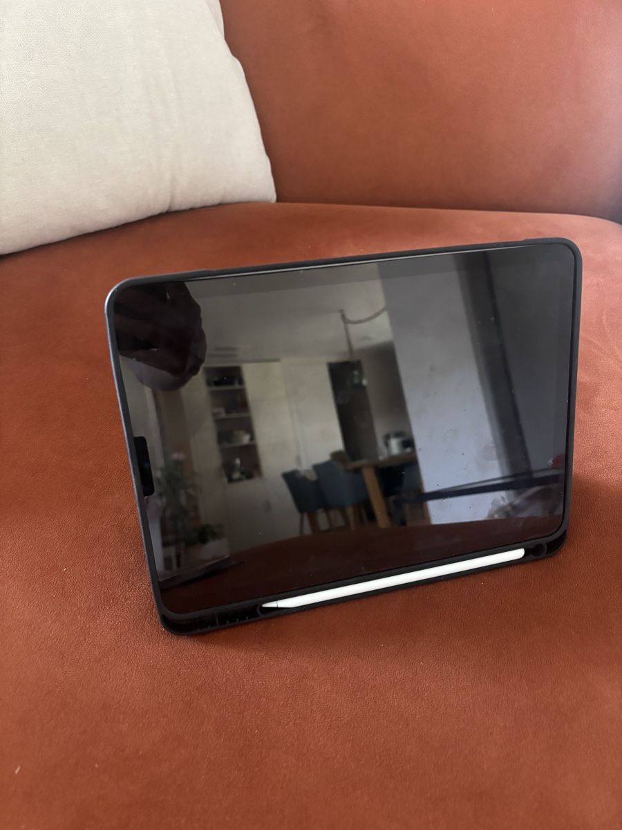 Apple Tablet PC: iPad Air 64gb,11inch, + Apple Pencil – Neu (gemäss Beschreibung) aus Zürich von pikilo