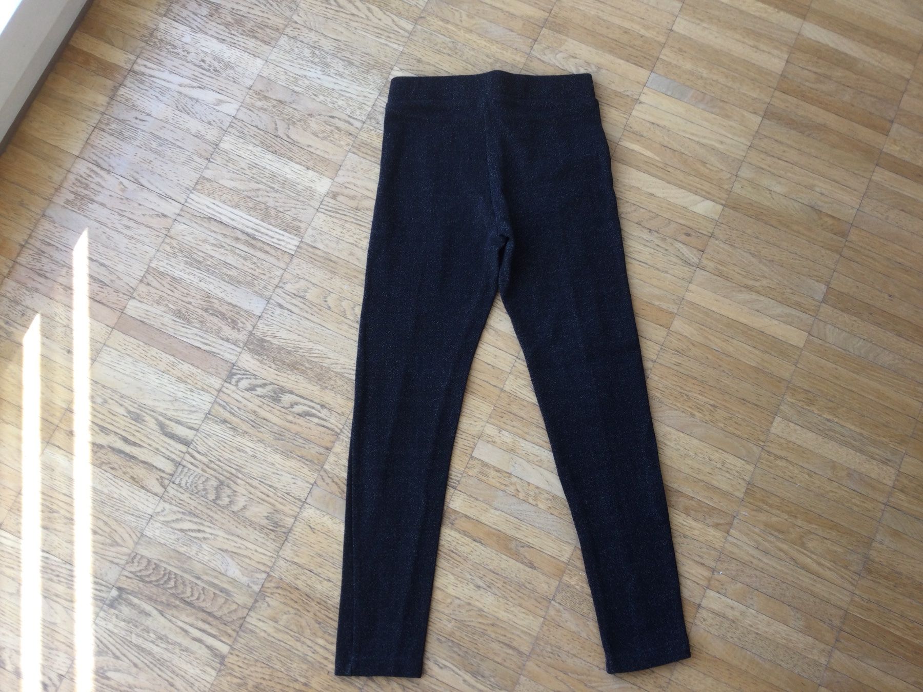 Pantaloni: Reserved Mädchen Slim Hose, Gr 140 – Usato da Zürich venduto da VorlonShadow 2