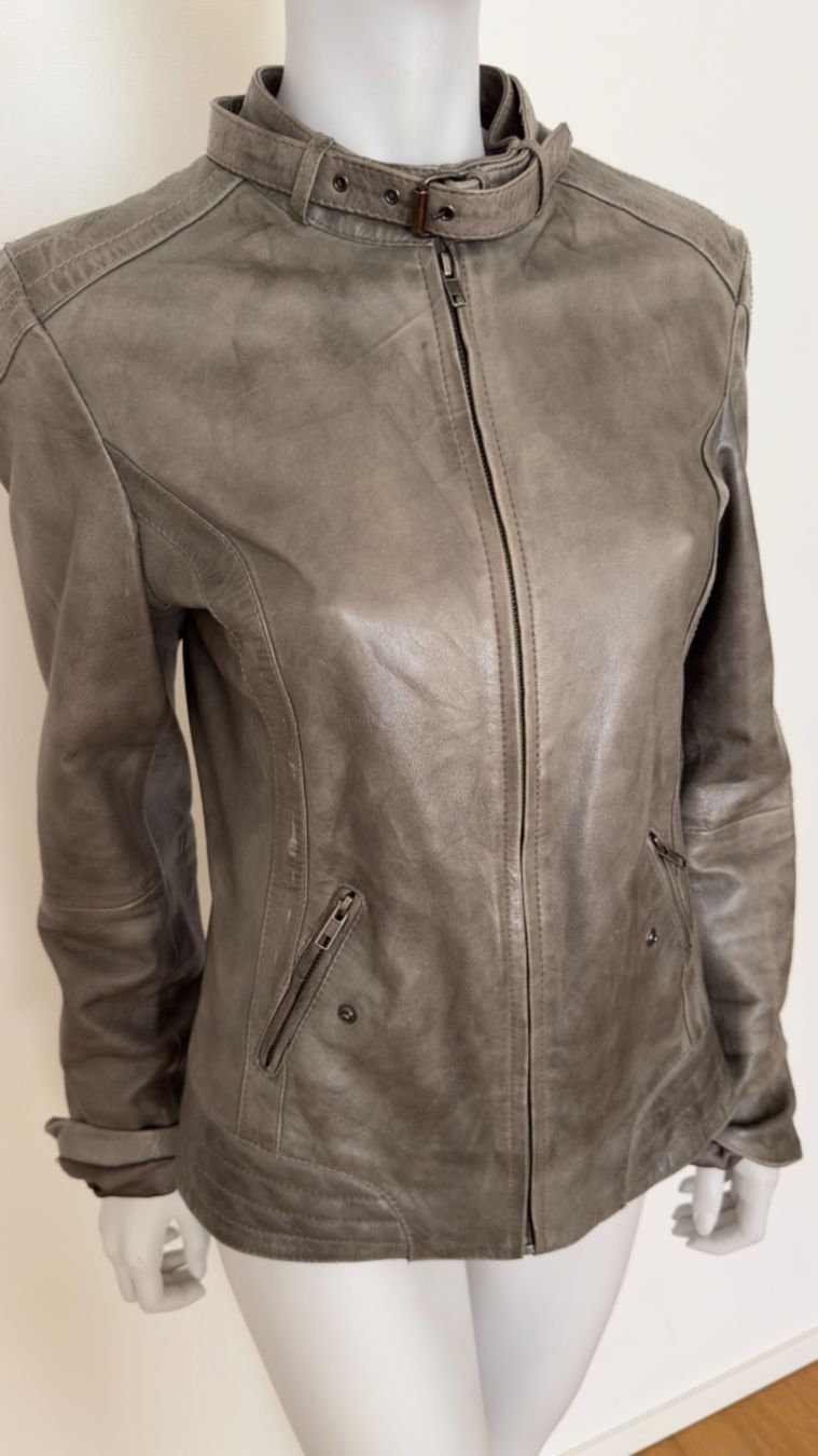 Opus Giacche: Opus Lederjacke – Usato da Adliswil venduto da RicPro 1