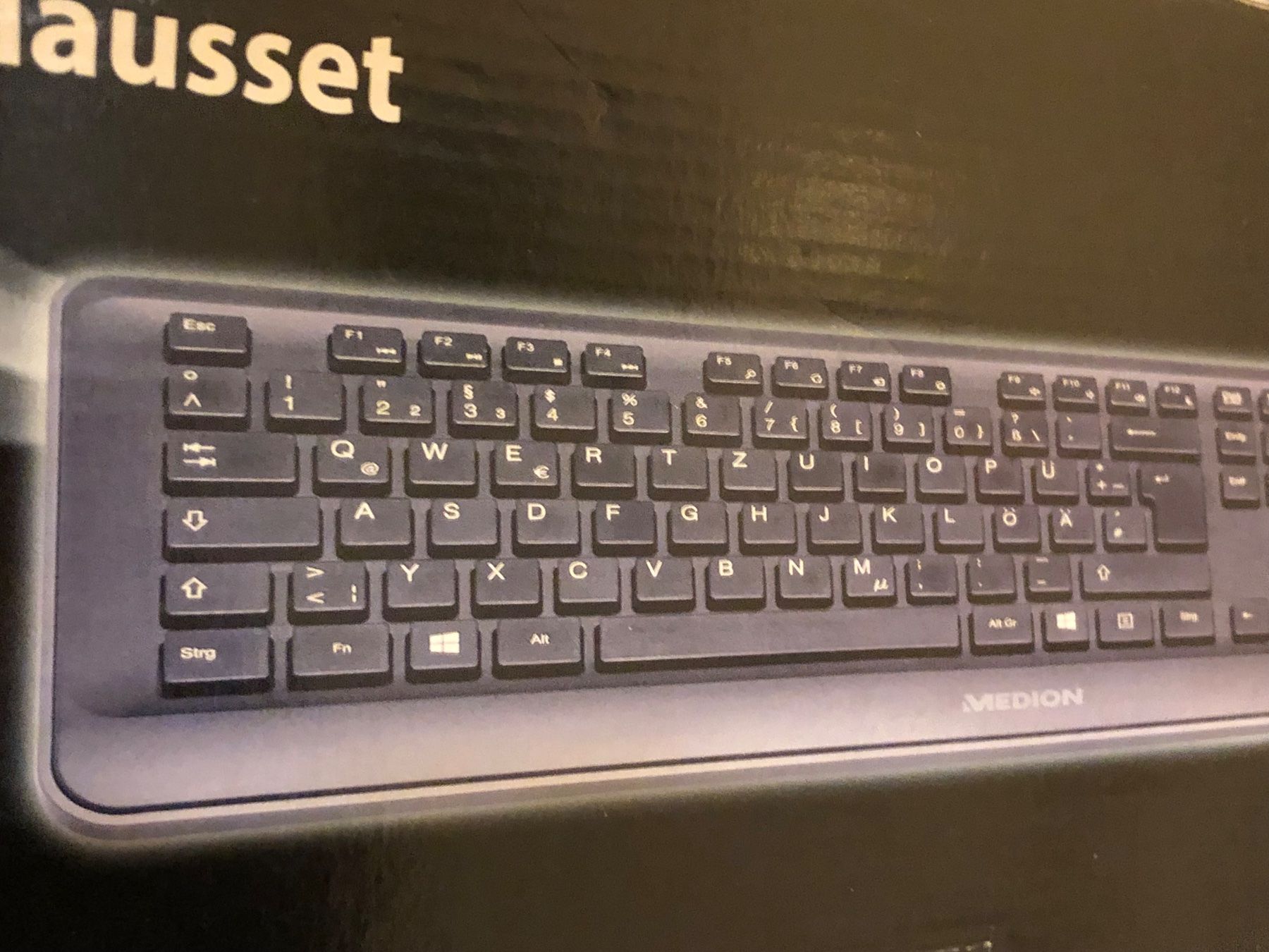 Tastiere: E81048 Tastatur/Maus Set – Nuovo e nell'imballaggio originale da Neerach venduto da Arbimus 1