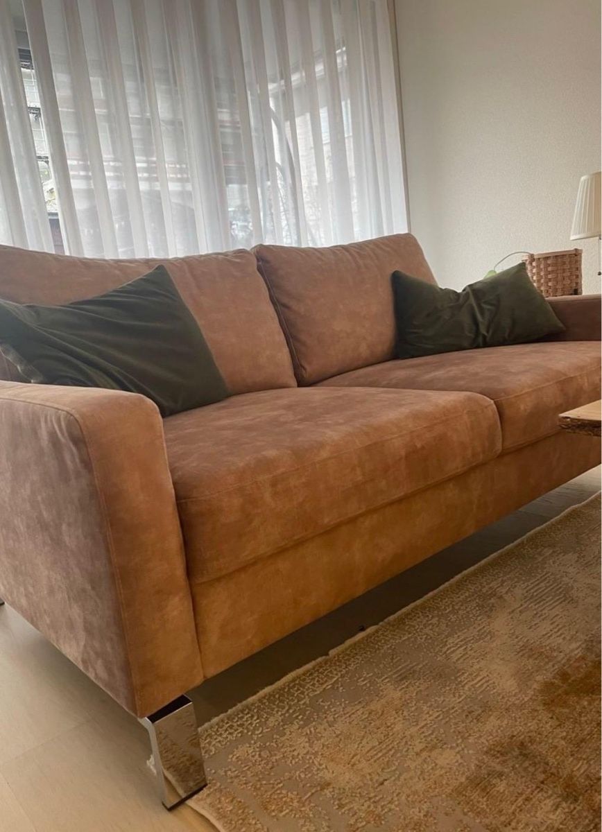 Divani: 2er & 3er Samt-Sofa in neuwertigem Zustand – Nuovo (secondo la descrizione) da Samstagern venduto da kev_dh9s 1