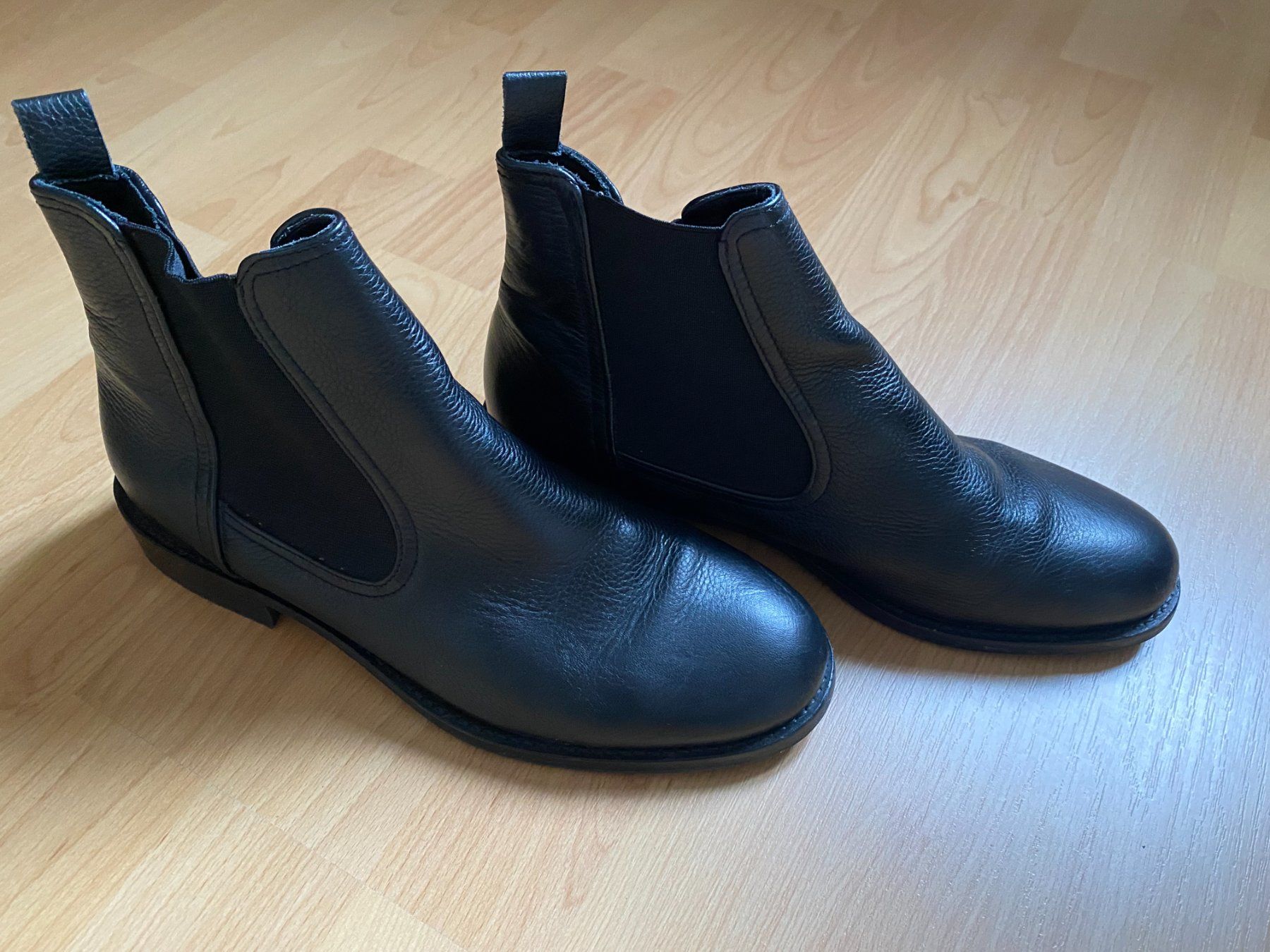 Navyboot Damenschuhe: Bottines cuir noir Navyboot – Gebraucht aus Vevey von Zpahud