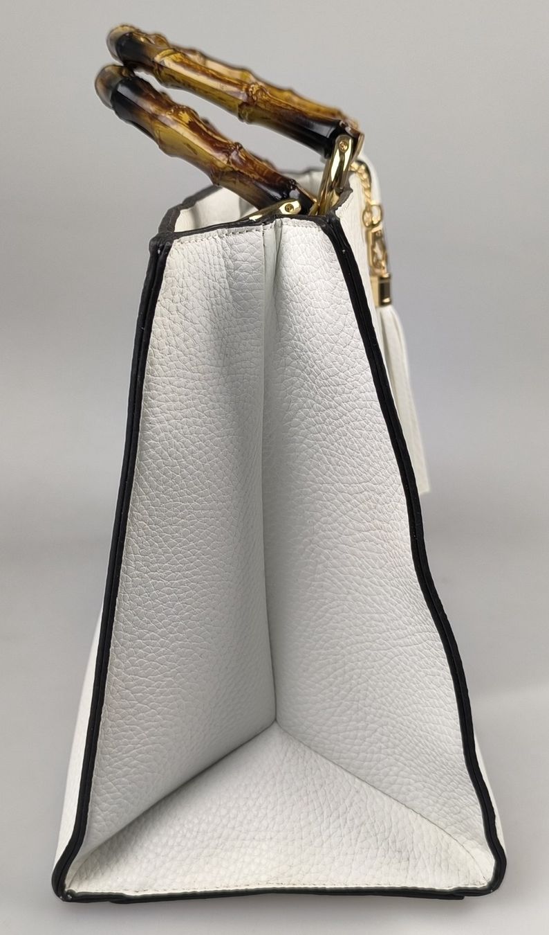 L.Credi Taschen für Damen: Handtasche -  L.CREDI Munich – Gebraucht aus Rüti ZH von Restwert_Rueti_ZH 3