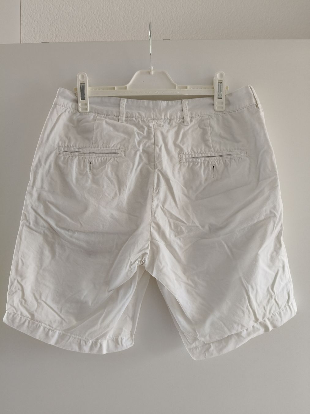 Maddison Pantalons: Short Maddison Blanc Taille S – D'occasion à Petit-Lancy par Elissouche 1