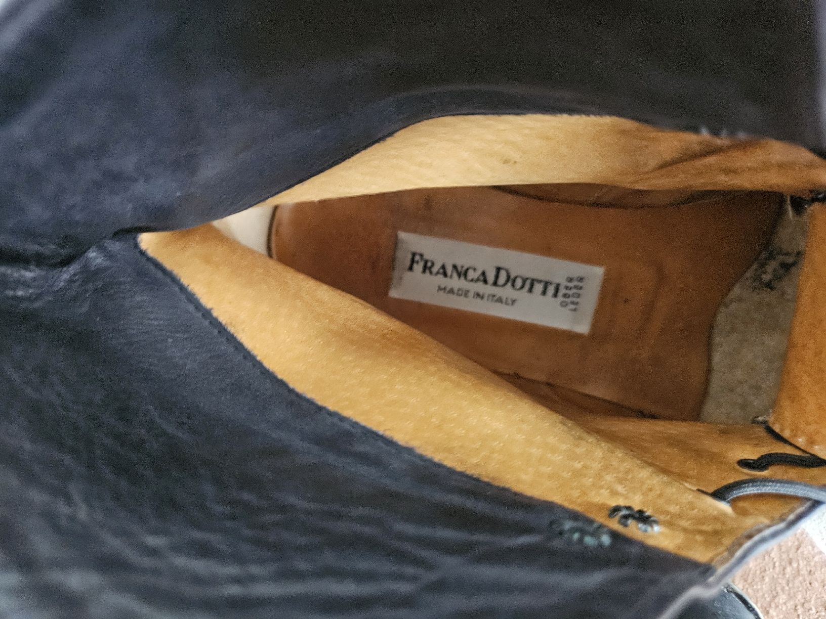 Scarpe da donna: 6 Paar Damenschuhe Gr. 37  – Usato da Eschenbach SG venduto da MarThu 4