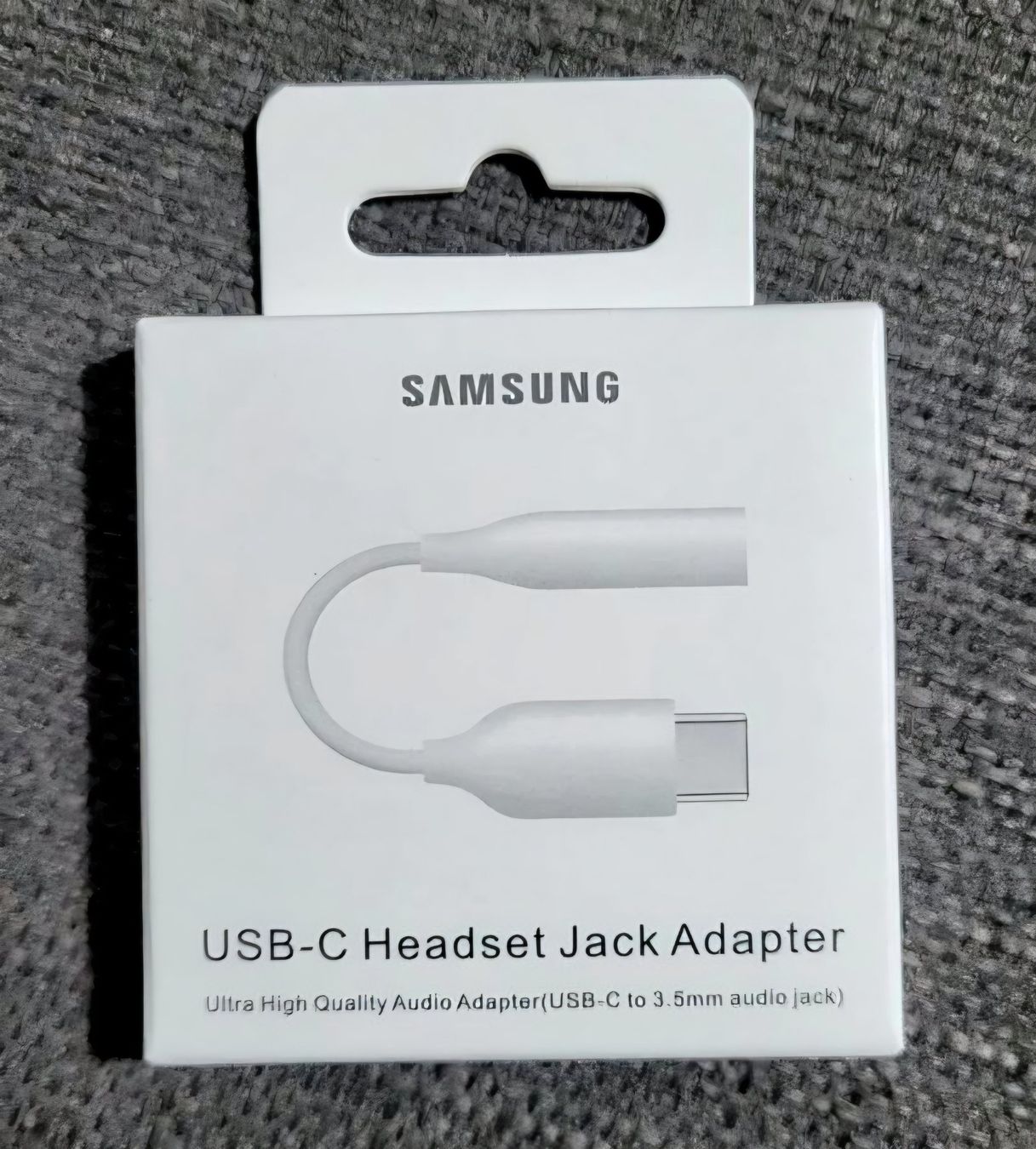 Samsung Caricabatterie: Original SAMSUNG Kopfhörer Adapter USB-C 3,5mm Audio Adapter – Nuovo e nell'imballaggio originale da Uster venduto da -FPS-