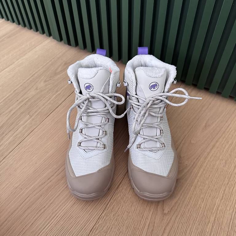 Scarpe da donna: Mammut Winterstiefel 38 2/3 – Usato da Solothurn venduto da Juliasju