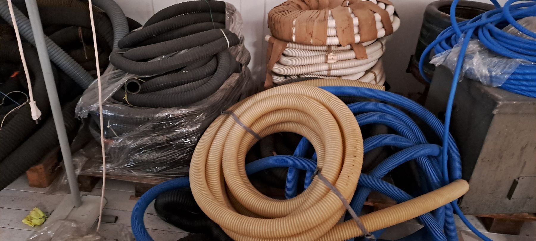 Ventilazione: LüftungsAblaufschläuche ect – Nuovo (secondo la descrizione) da Stetten AG venduto da 48221948 1