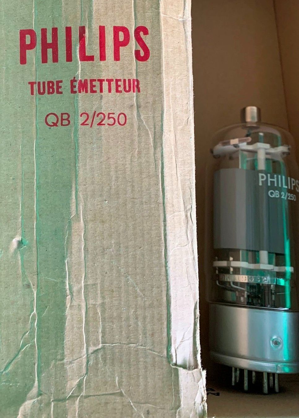 Philips Amplificatori: Philips Senderöhre QB 2/250 – Nuovo e nell'imballaggio originale da Lodrino venduto da Stema 1