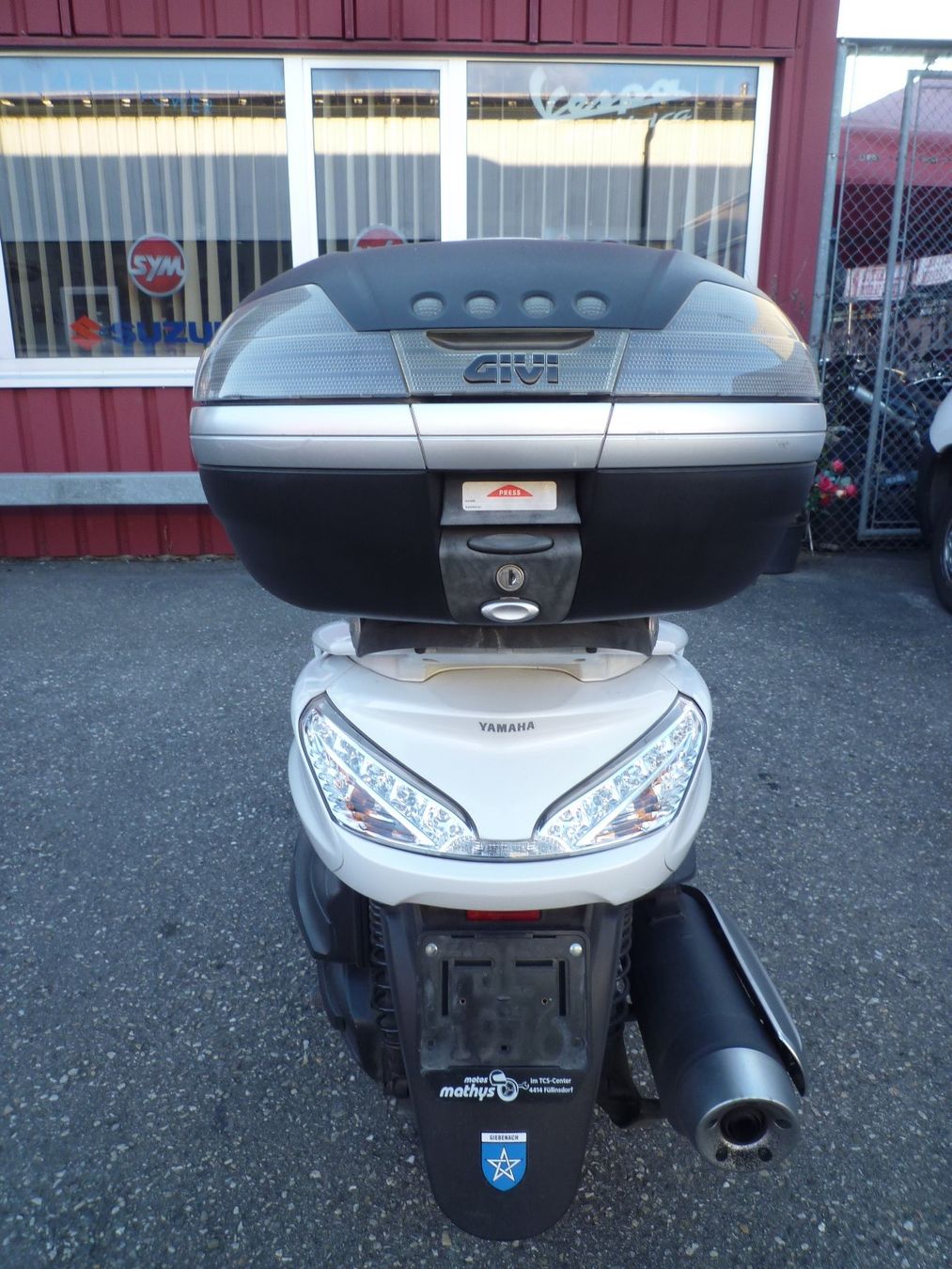 Yamaha Scooter: YMMAHA YP 400 Mayesty – Usato da Sissach venduto da Gruetter-Moto-Center 3