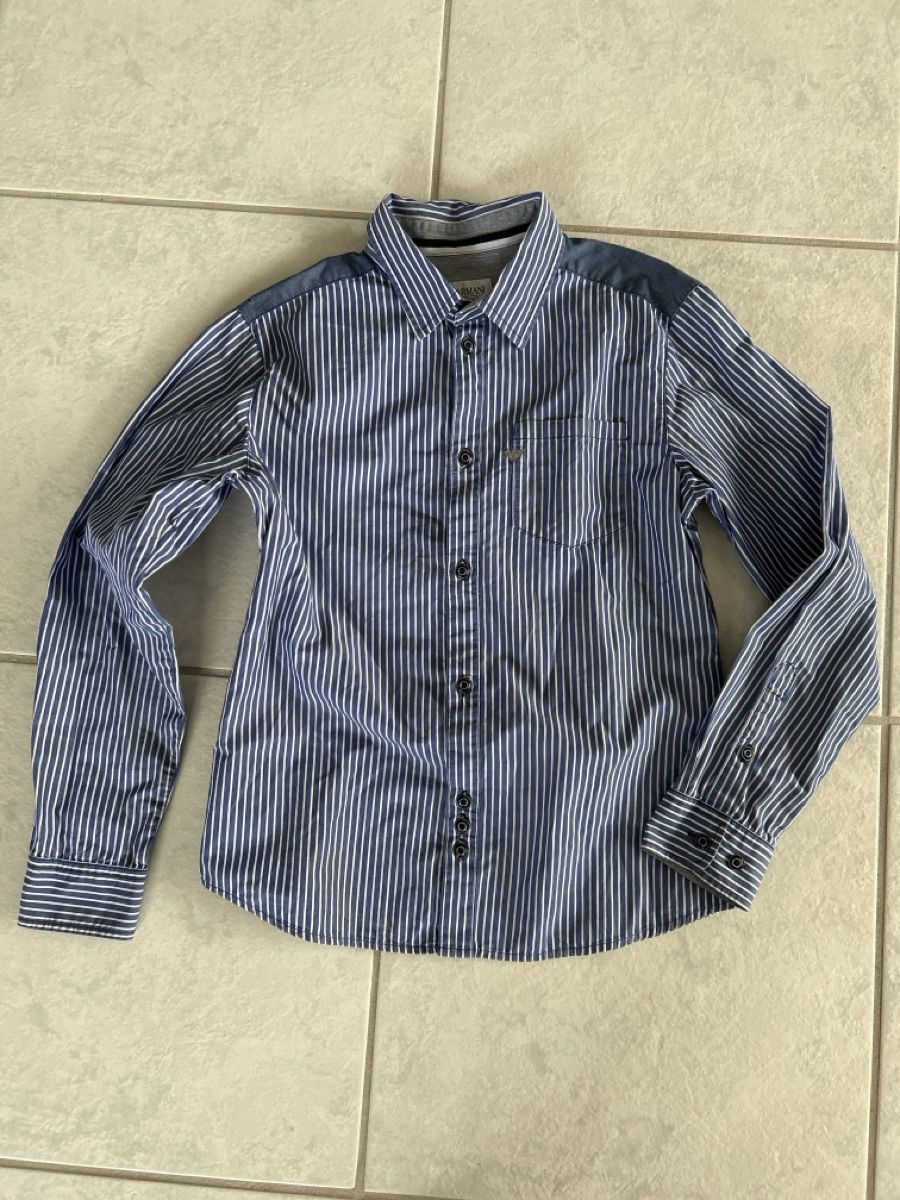 Armani Chemises, T-shirts & Polos: Hemd Armani Gr 142 – D'occasion à Lostorf par Venice16