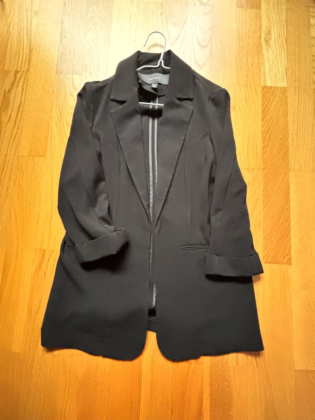Completi & Tailleur: Vero Moda Damen Blazer, Grösse 34 – Usato da Zürich venduto da gaj_nm6w 1