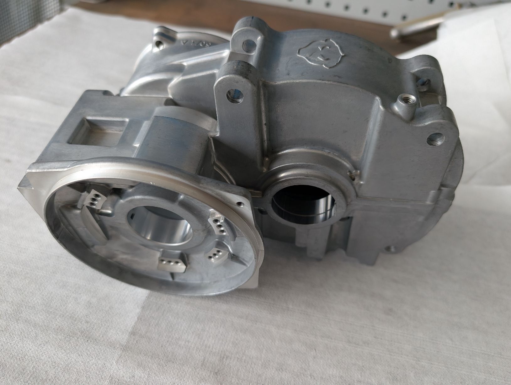 Puch Parti ricambio per ciclomotori: Puch E50 Motor, Addy E50 Gehäuse, Motorgehäuse – Nuovo e nell'imballaggio originale da Eichberg venduto da Asrael4