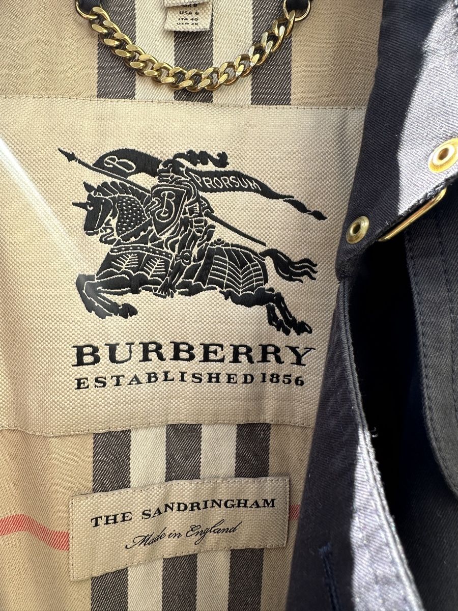 Burberry Giacche: Burberry Trenchcoat – Usato da Zürich venduto da Lillyrose2013 4
