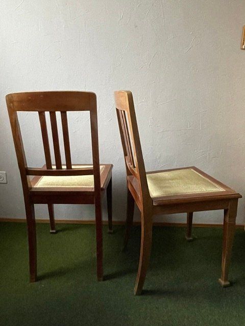 Tischset: Ensemble 1Schränkli, 1Tisch, 2Stühle – Gebraucht aus Luzern von So_5217 3