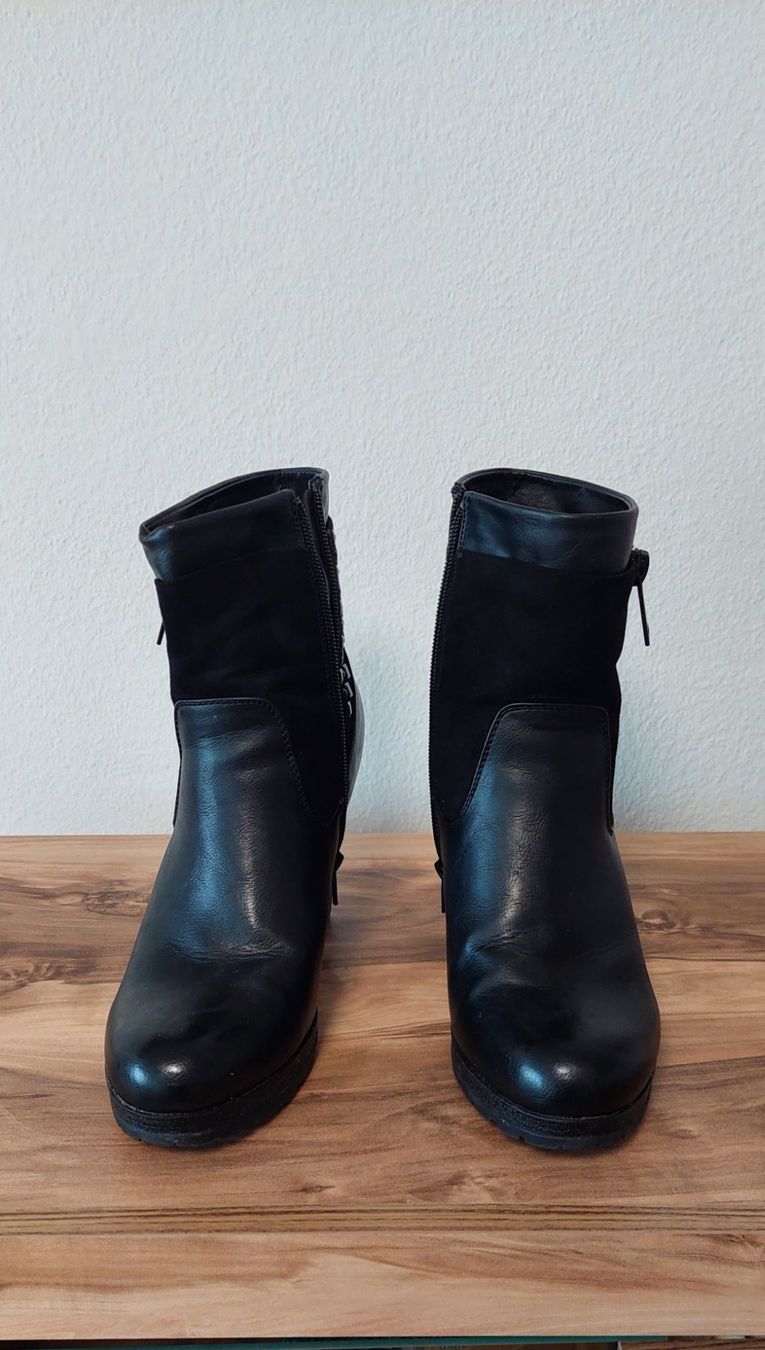 Graceland Scarpe da donna: Schwarze Damen Stiefeletten mit Absatz Gr. 40 – Usato da Zürich venduto da maj_76zn 3