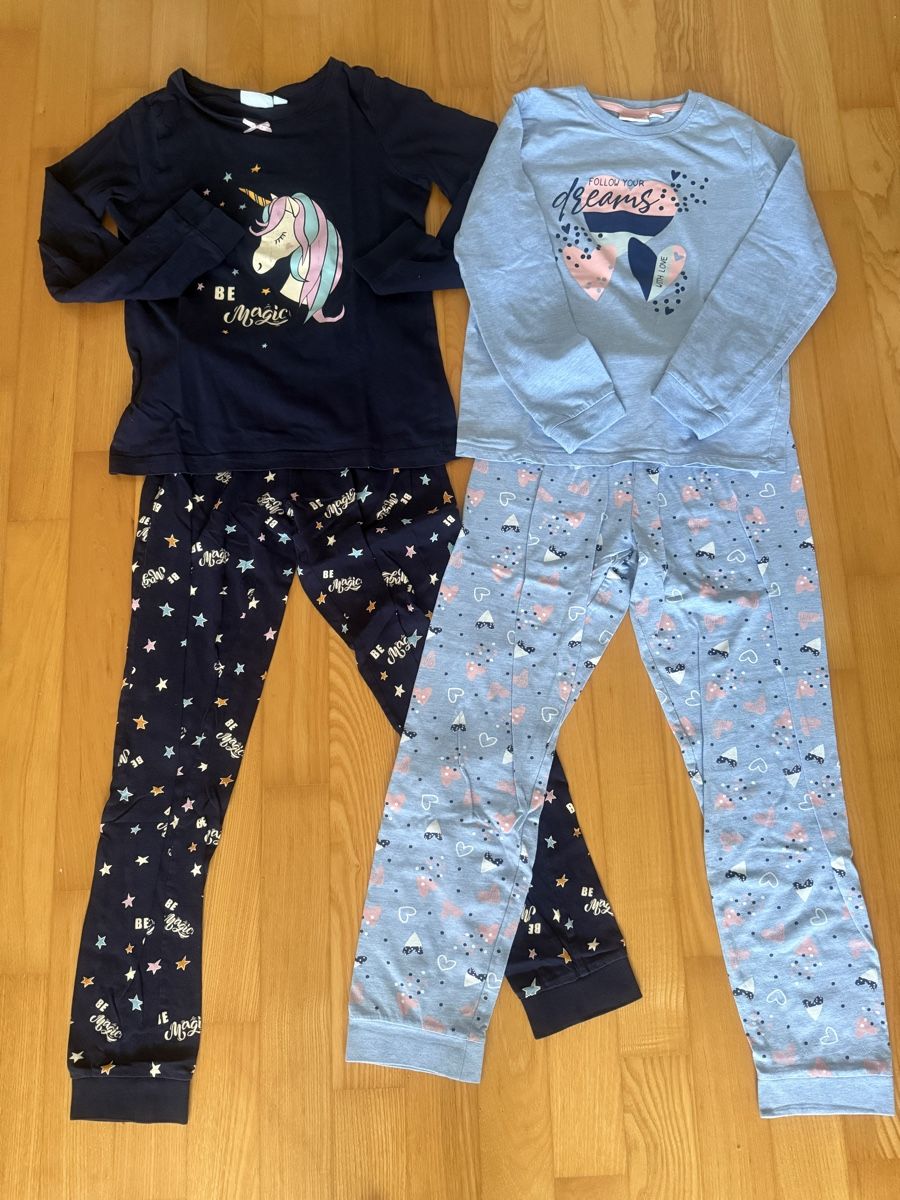Pyjamas: Pyjama Gr. 146 – D'occasion à Liestal par esi79