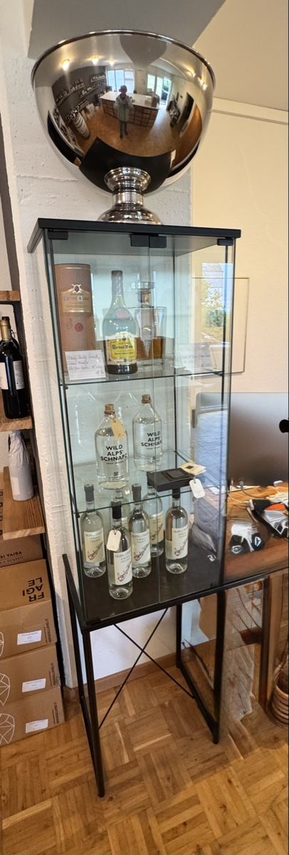 Vitrinen: Glasvitrine – Gebraucht aus Thalwil von Batlizh 3