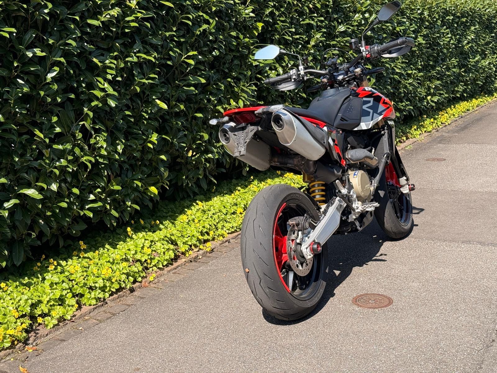 Ducati Strasse: Ducati Hypermotard 698 RVE Supermoto – Gebraucht aus Hünenberg von Moto950 3