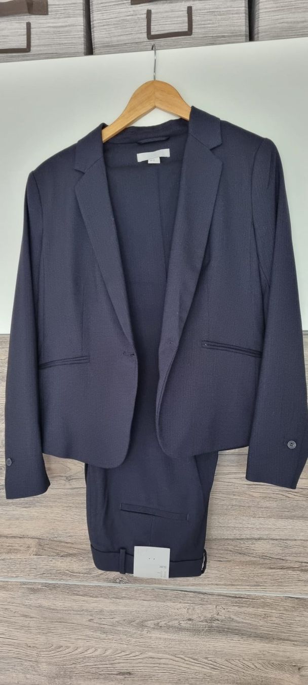 Giacche: Blazer H&M + Hosen – Usato da Chur venduto da Phoenixti