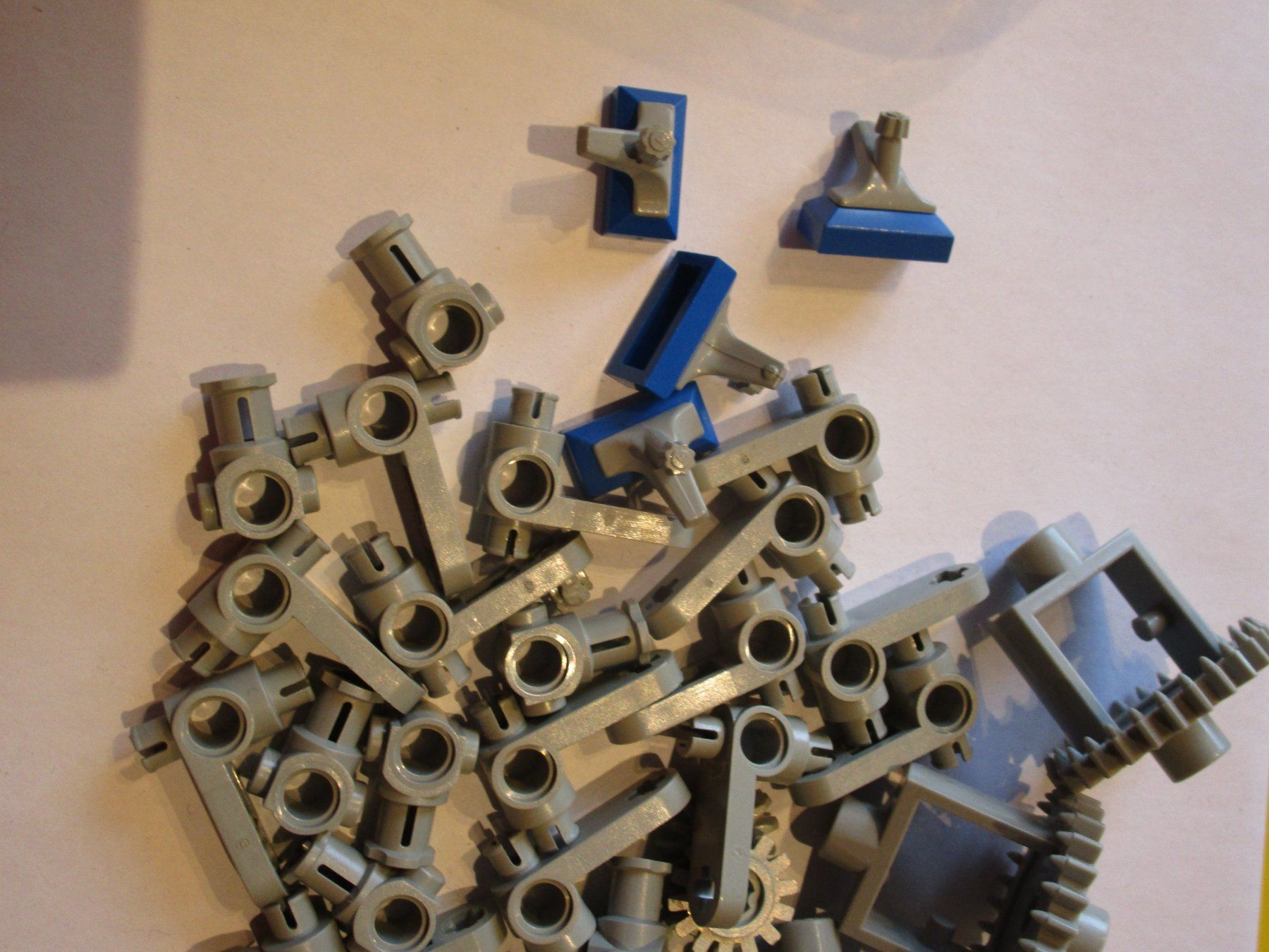 Technics Kit di costruzioni: Lego Technic – Usato da Leytron venduto da ACLEONARD01 1