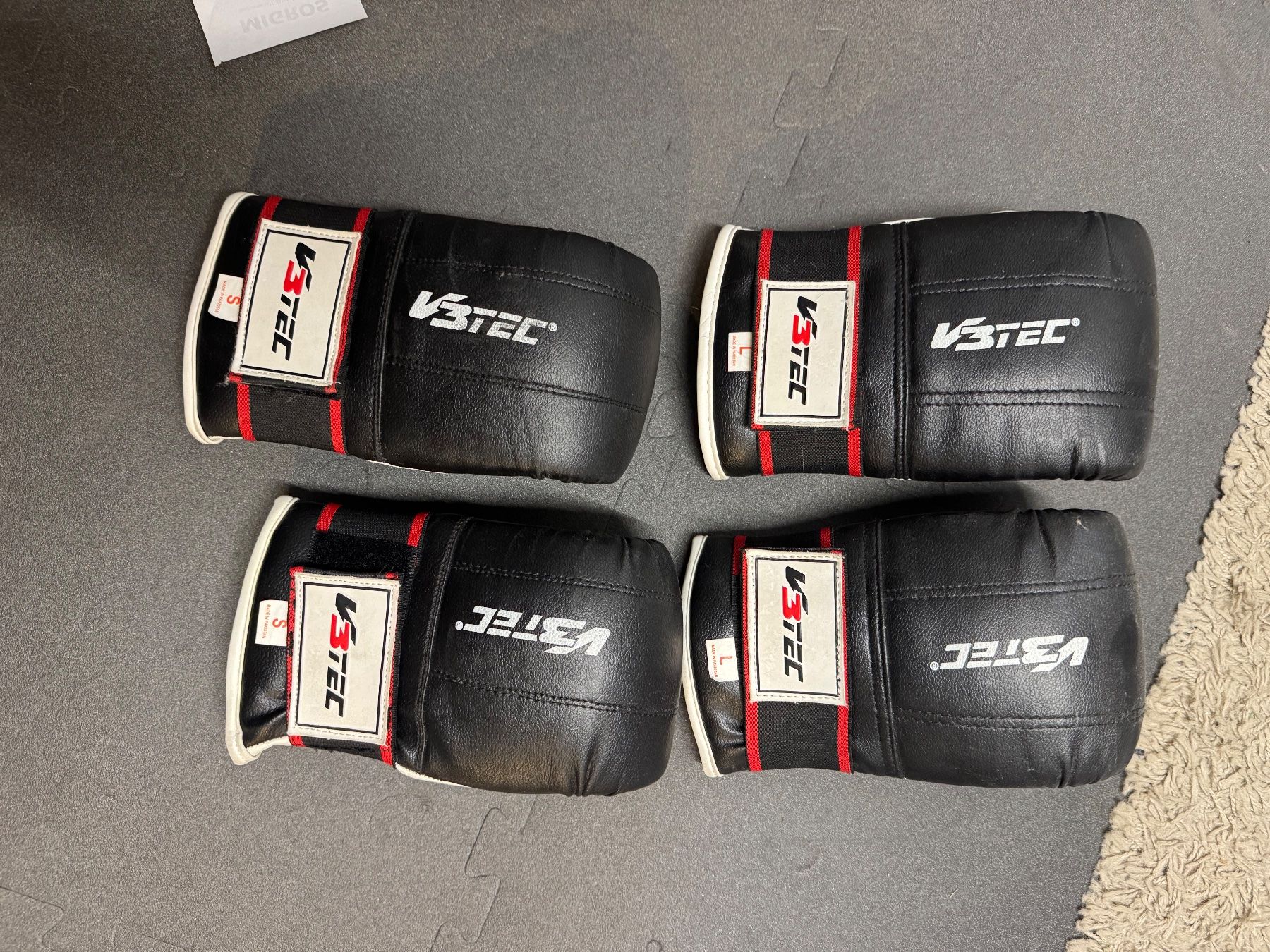 Sacchi da boxe: Boxsack inkl. 2 Paar Boxhandschuhe – Usato da Berg SG venduto da cil_p8z9 1