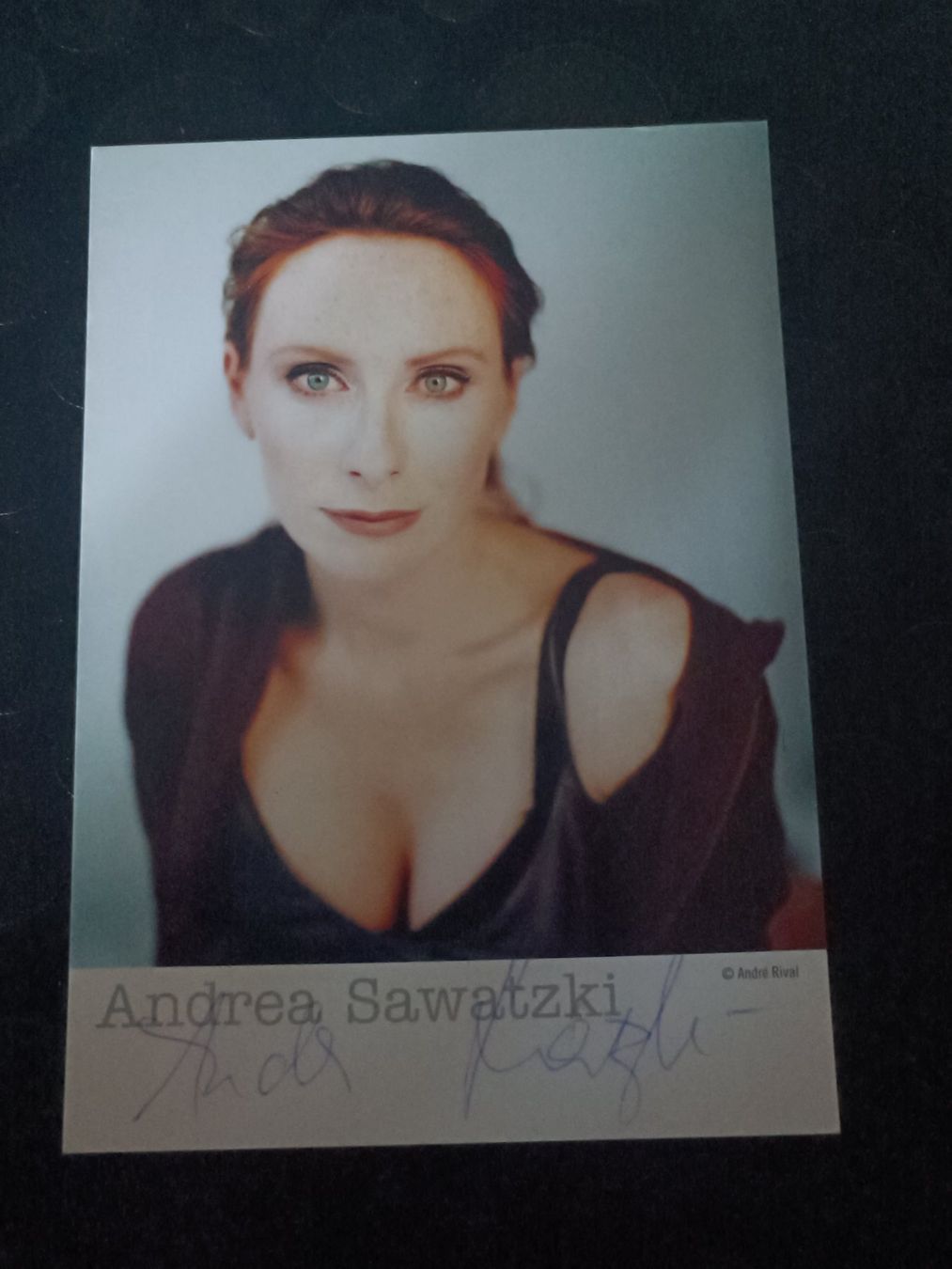 Autografi: Andrea Sawatzki - signierte Autogrammkarte – Usato da Menziken venduto da Artographs