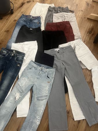 Marken-Hosenpaket das meiste Gr 36 im Neuwert von 1000.-