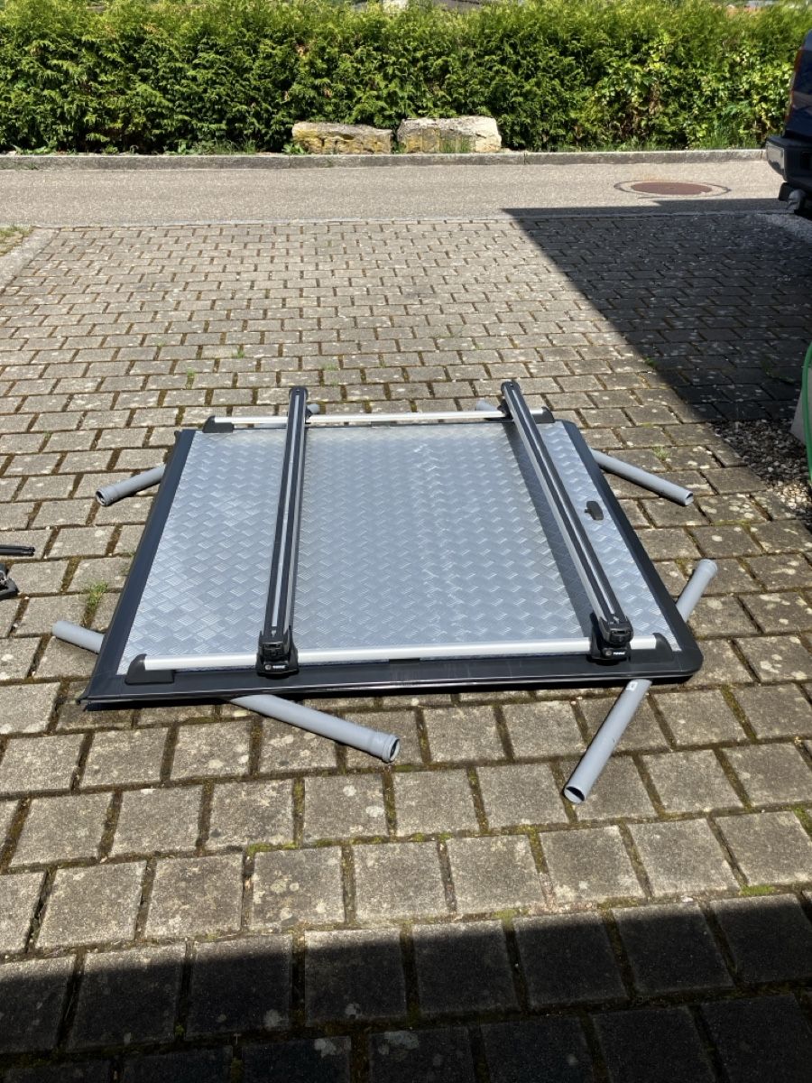 Tutti pezzi di ricambio auto: EGR Laderaumabdeckung Ford Ranger Dual Cab – Usato da Eiken venduto da rem_fk9l 3