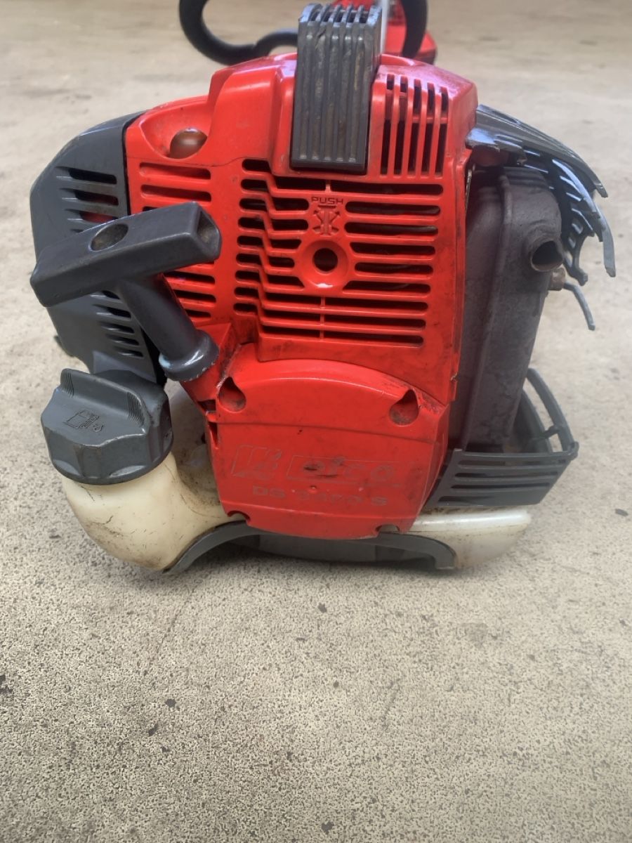 Efco Tagliaerba: Motorsense Efco DS 3800 S – Usato da Rosshäusern venduto da campo3.1