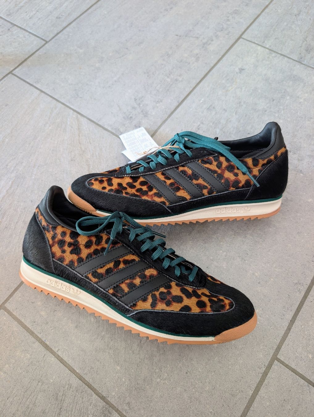 Damenschuhe: Adidas SL72  – Neu und originalverpackt aus Rütihof von zoe.jpg