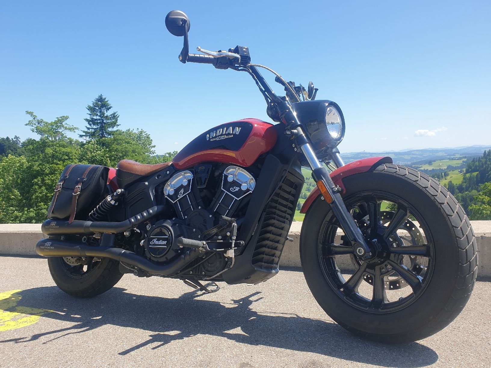 Indian Motorcycle Altro: INDIAN SCOUT BOBBER 35kw / 70kw – Usato da Laupen ZH venduto da Cougar70 7