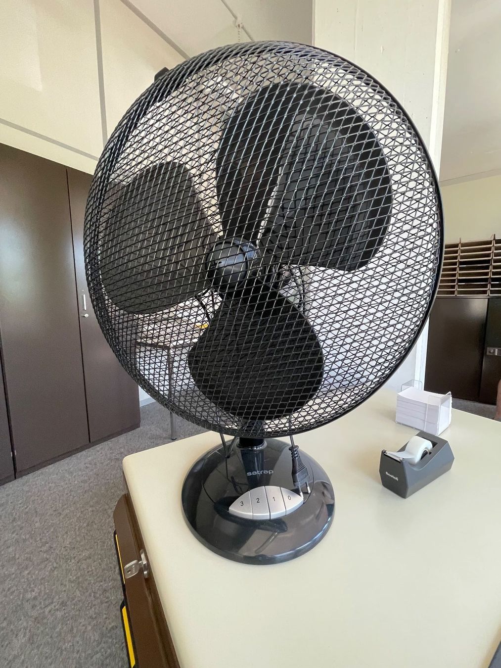 Ventilatori: Satrap Tischventilator - Praktisch neu - pro Stück – Nuovo (secondo la descrizione) da Winterthur venduto da CamiStore 1