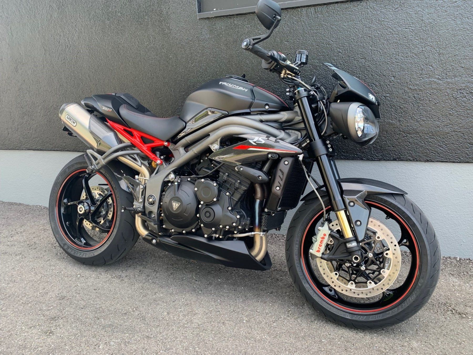 Triumph Strada: Triumph Speed Triple RS – Usato da Langenthal venduto da ben_wfj8 1