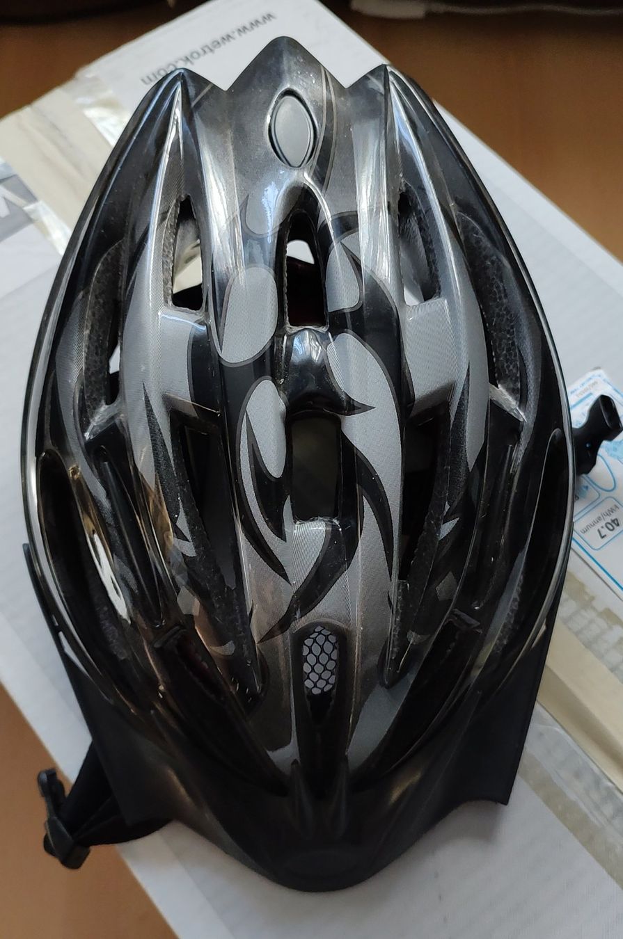 Caschi: Fahrradhelm – Usato da Grenchen venduto da car_qq2t 1