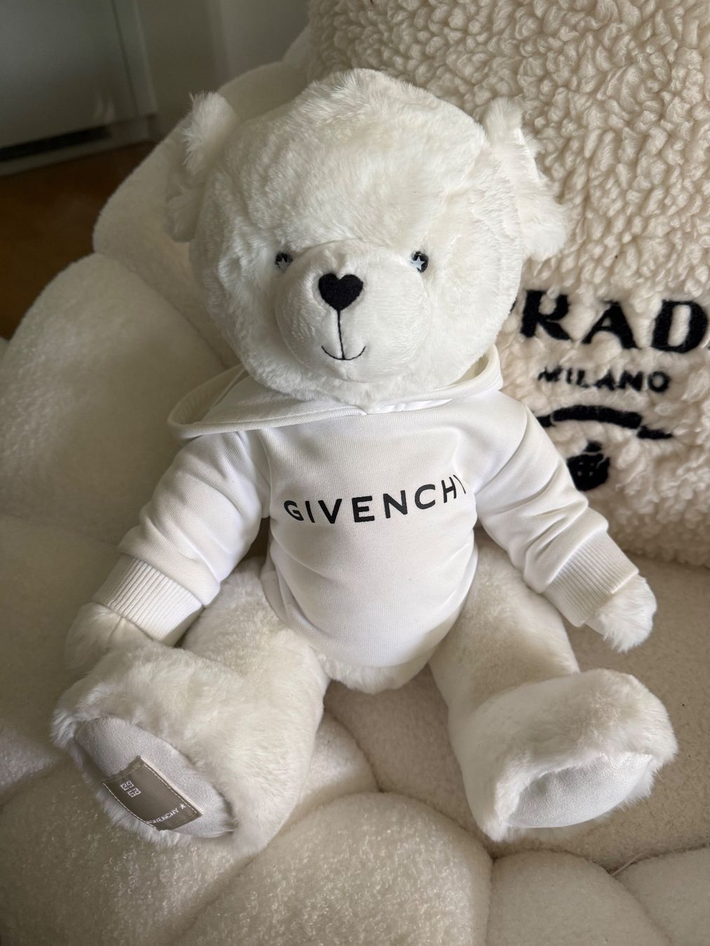 Givenchy Giocattoli: Givenchy Teddy – Nuovo e nell'imballaggio originale da Lutzenberg venduto da Schatzkiste88
