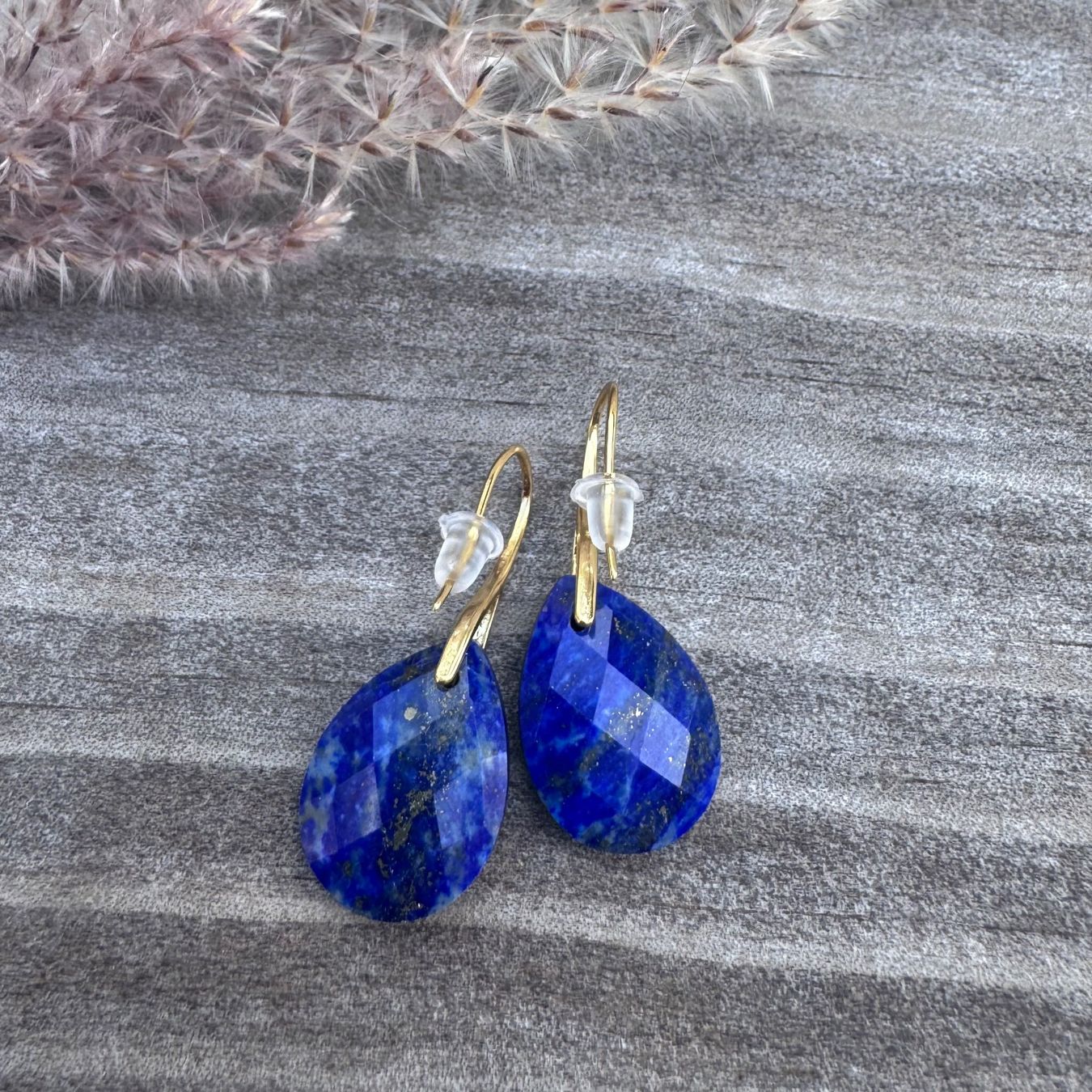 Orecchini pendenti & Orecchini a lobo: Edle Lapis Lazuli Ohrhänger vergoldet – Nuovo e nell'imballaggio originale da Rombach venduto da Ivreajewels 4