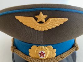 🎖 Casquette M69 d’Officier de l’Aviation Soviétique – URSS