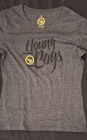 Cooles YB T-Shirt Mädchen , Grösse 140. BSC Young Boys